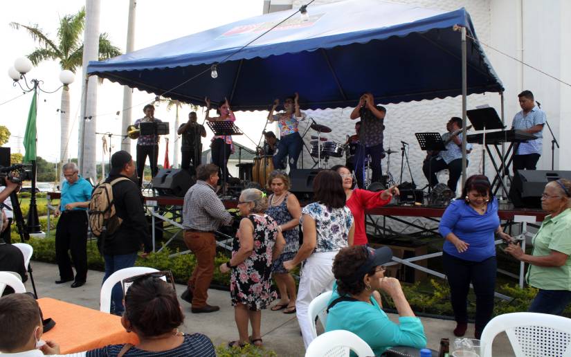 baile
