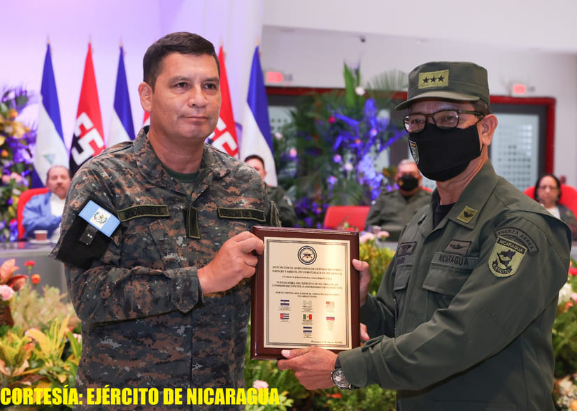 EN