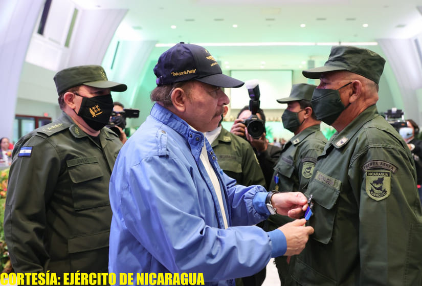 EN