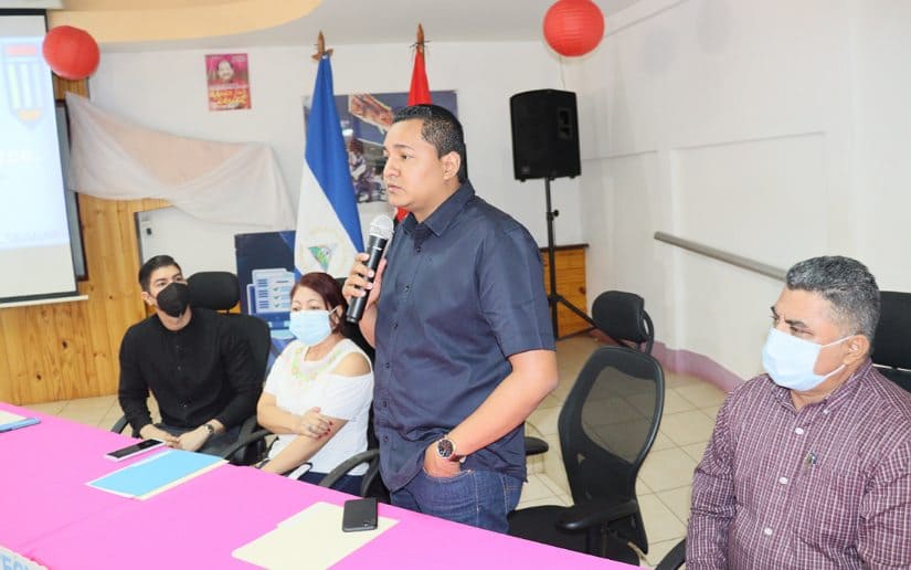 becas