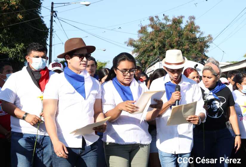 Leonel Rugama vive en un pueblo que no se rinde jamás
