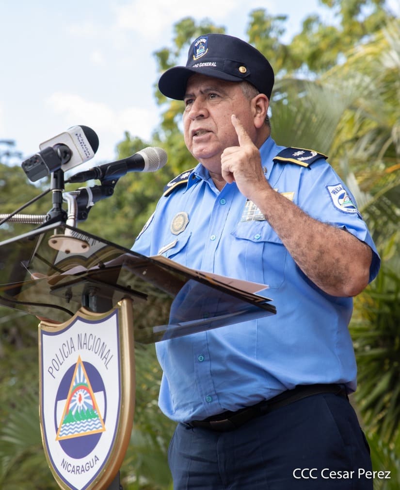 POLICIA