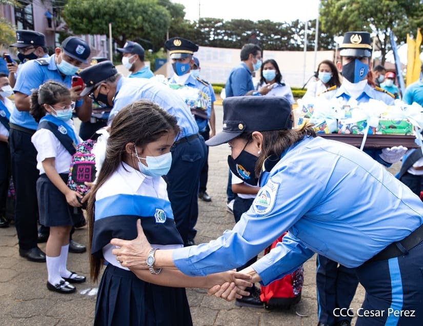 POLICIA
