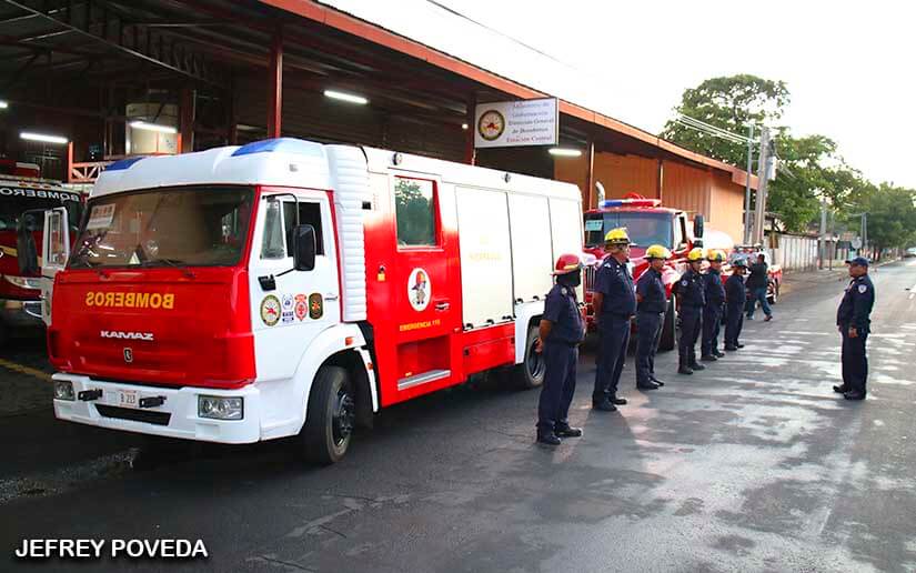 BOMBEROS