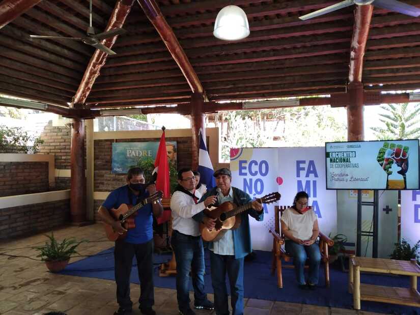 COOPERATIVA