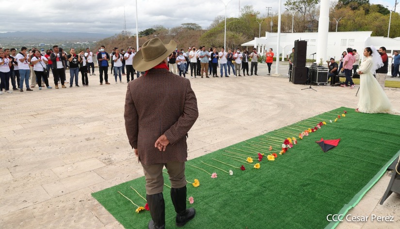 SANDINO