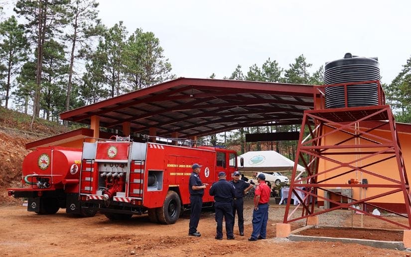 BOMBEROS