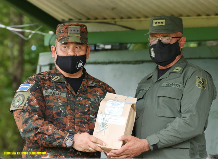en