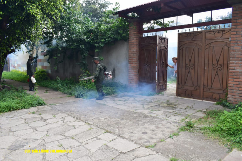 en