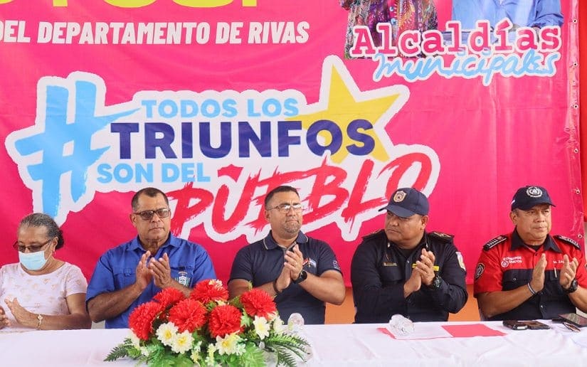 BOMBEROS