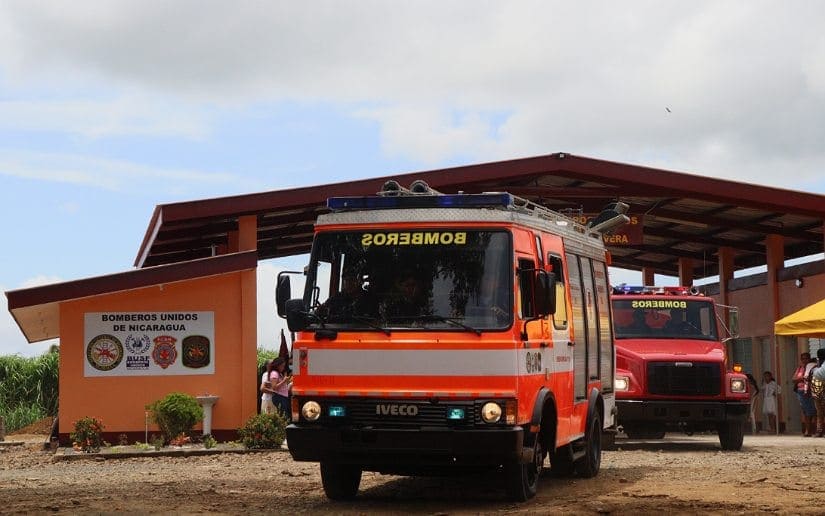 BOMBEROS
