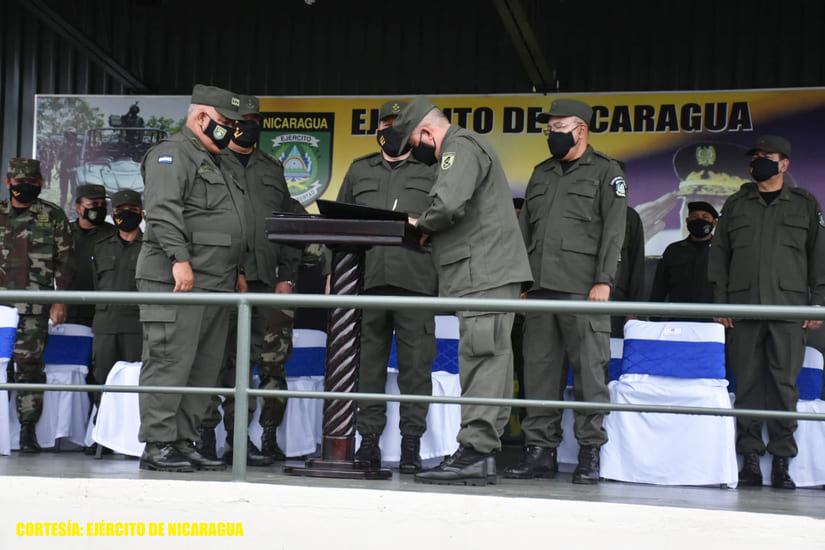 en