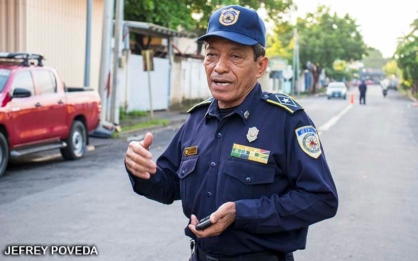 BOMBEROS