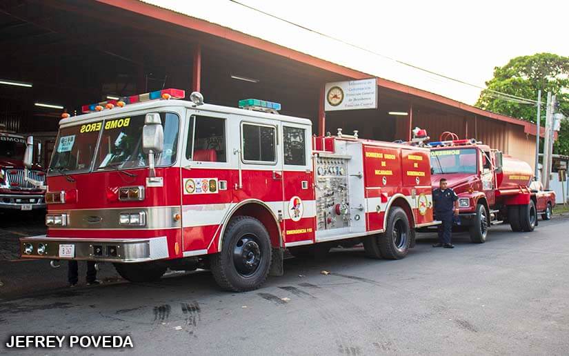 BOMBEROS