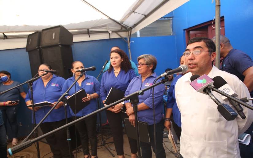 HOMENAJE
