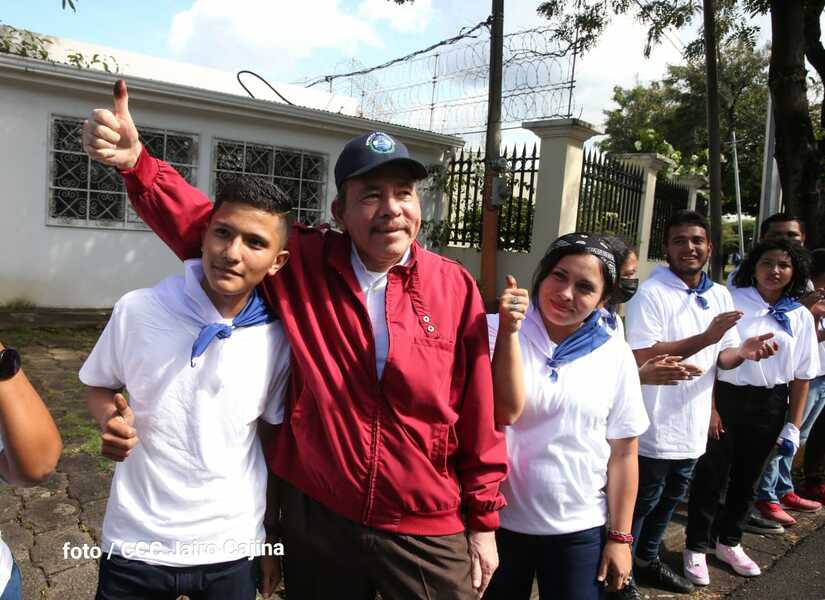 presidente-vicepresidenta-votacion