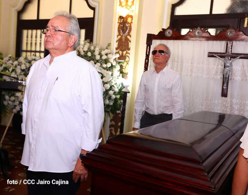 homenaje