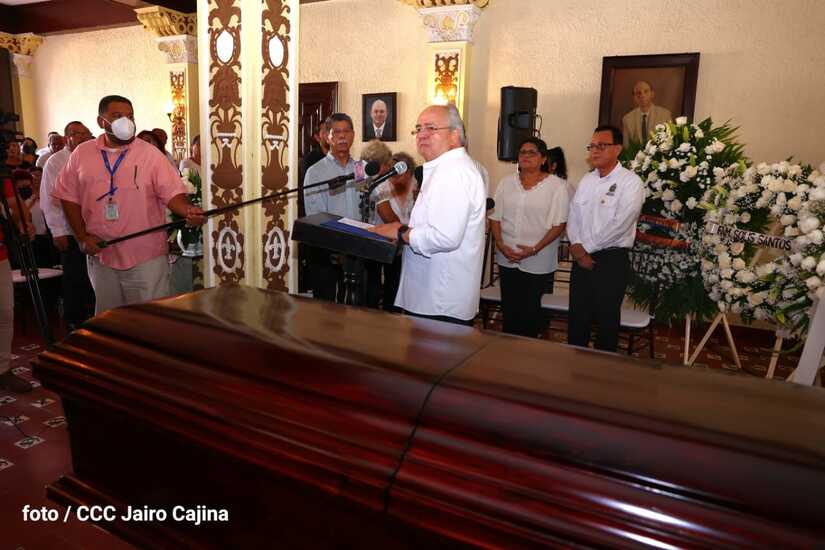 homenaje
