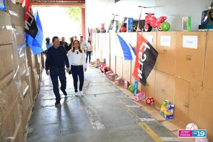 JUGUETES