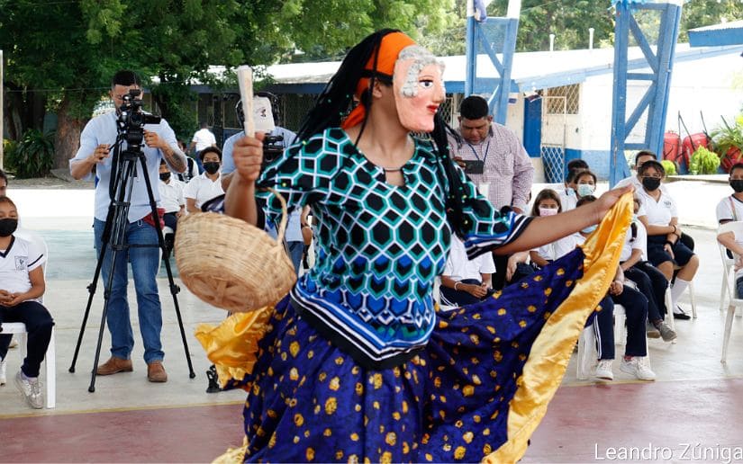 DANZA
