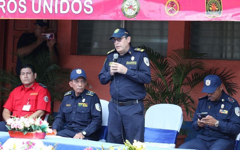 BOMBEROS