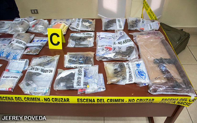 POLICIA
