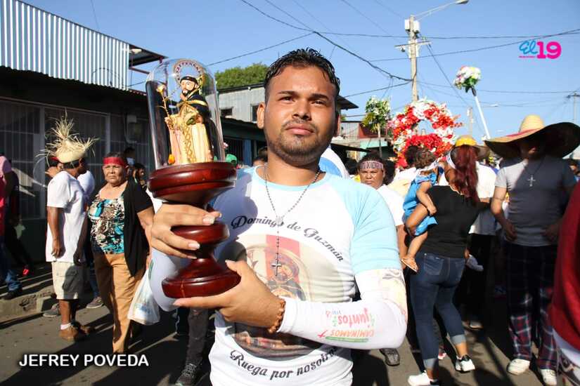 SANTO