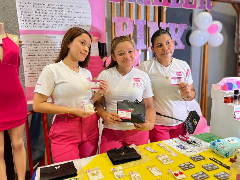 JOVENES