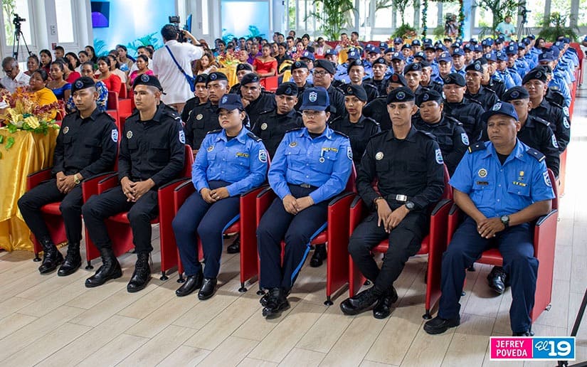 POLICIA