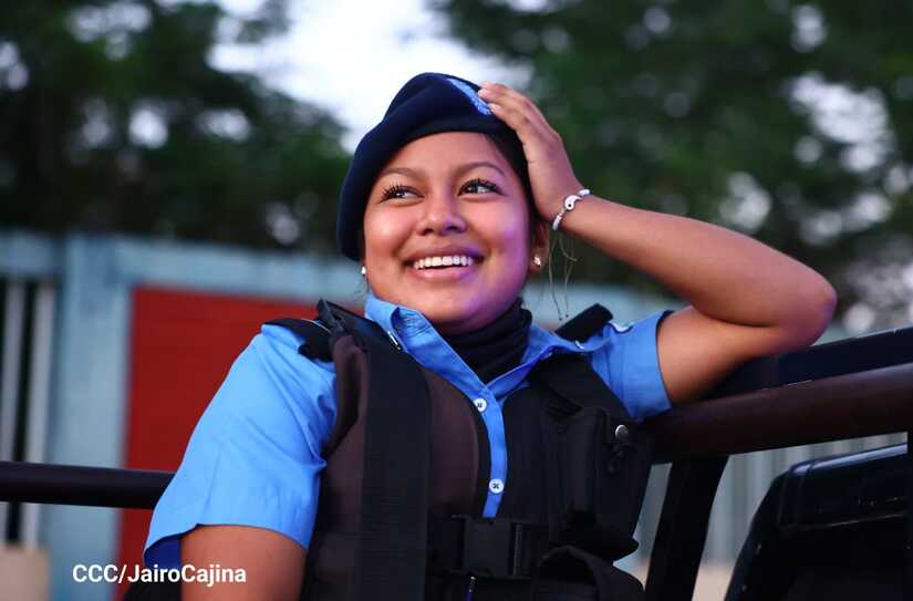 POLICIA