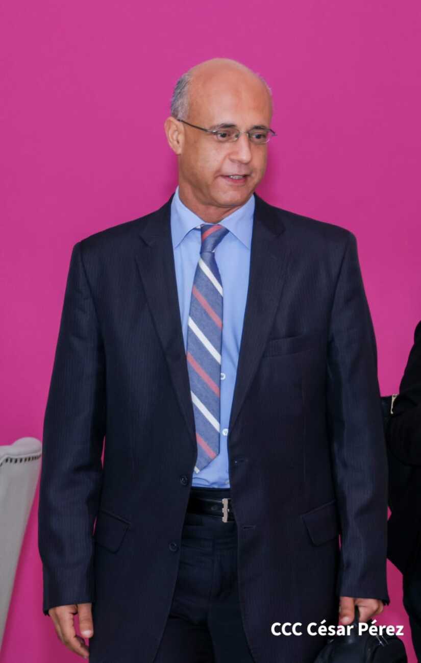 embajador