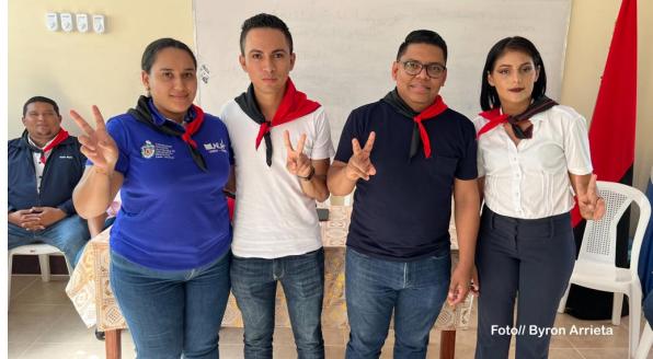 Instalan a nuevos presidentes de Unen Bicu-El Rama