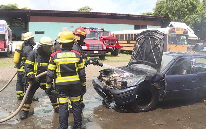 BOMBEROS