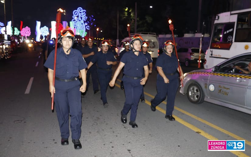 BOMBEROS