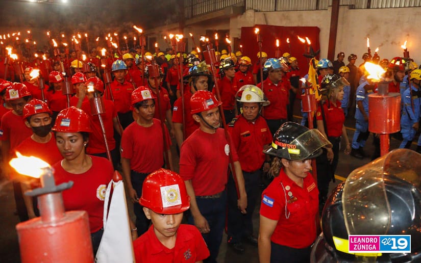 BOMBEROS
