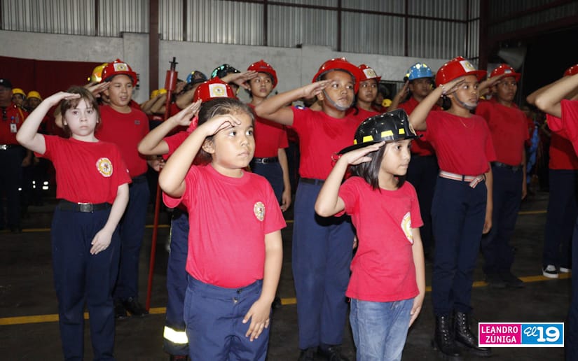 BOMBEROS