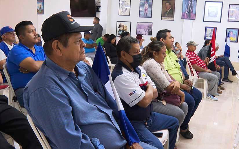 TRABAJADORES