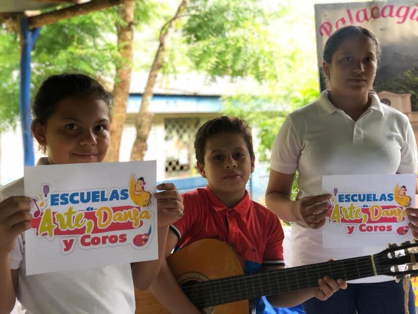 ESCUELAS