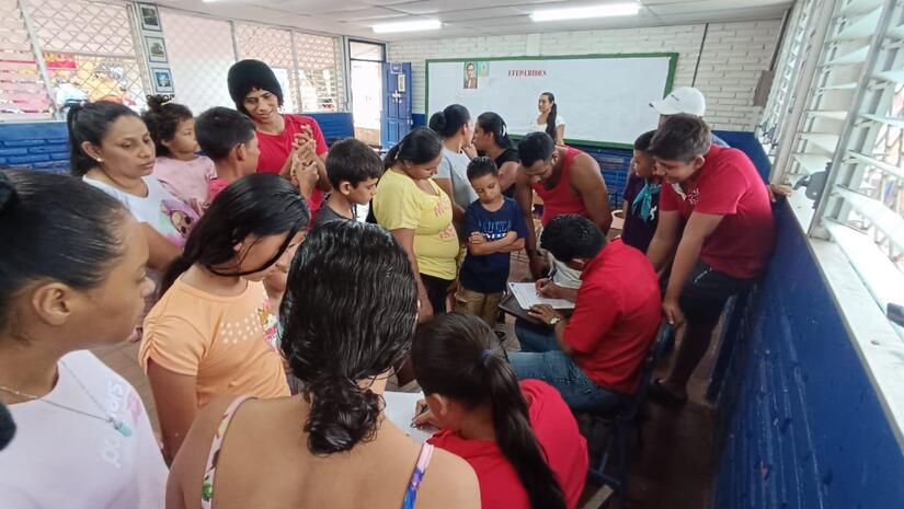 ESCUELAS