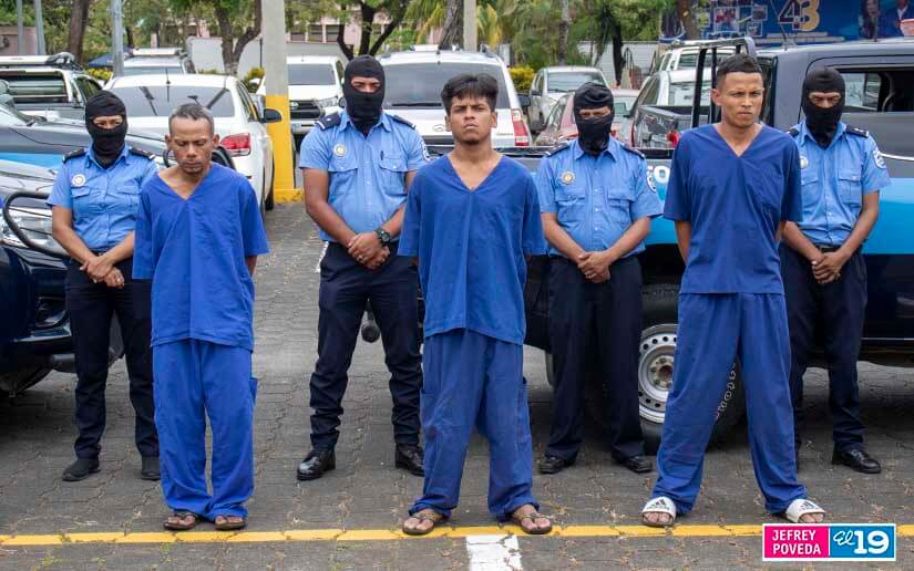 POLICIA