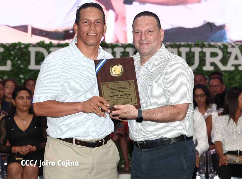PREMIO