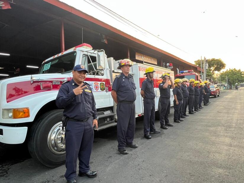 BOMBEROS