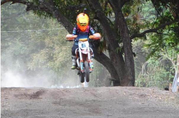 motos