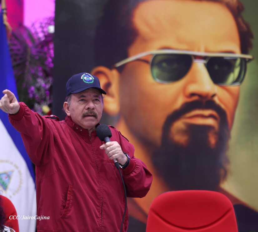 COMANDANTE
