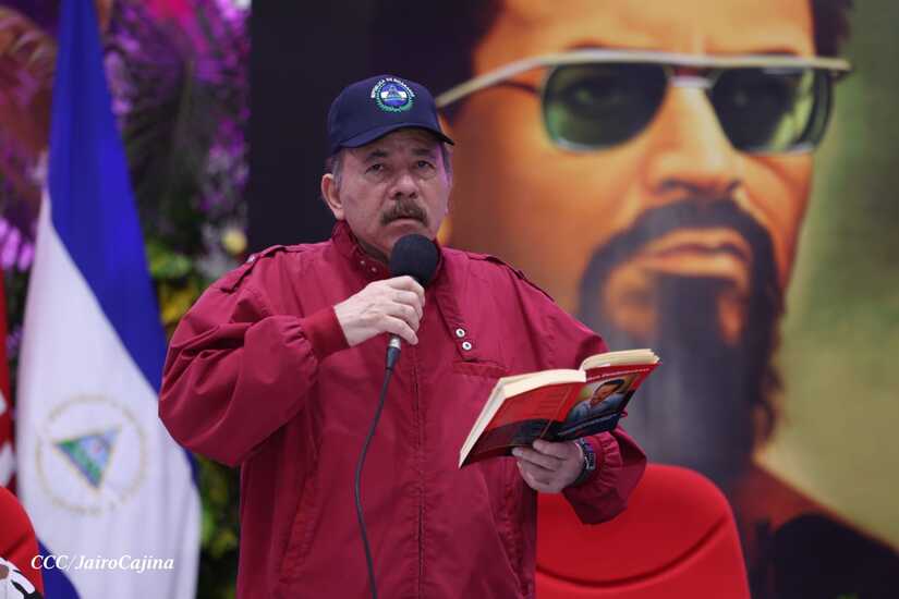 COMANDANTE