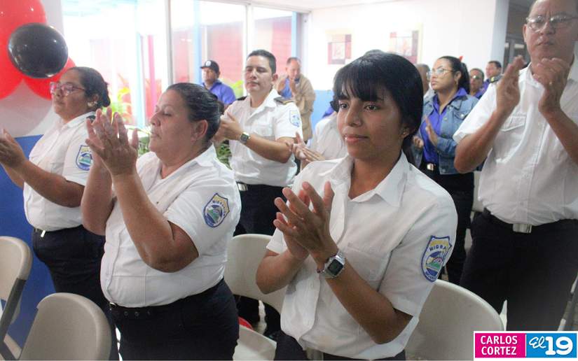 BOMBEROS