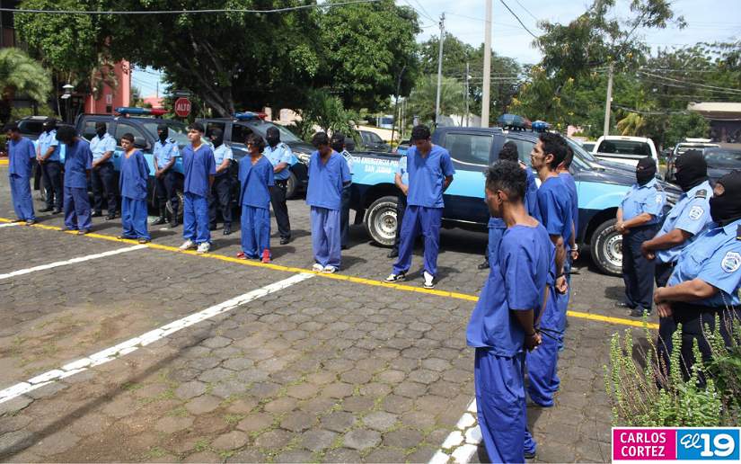 POLICIA