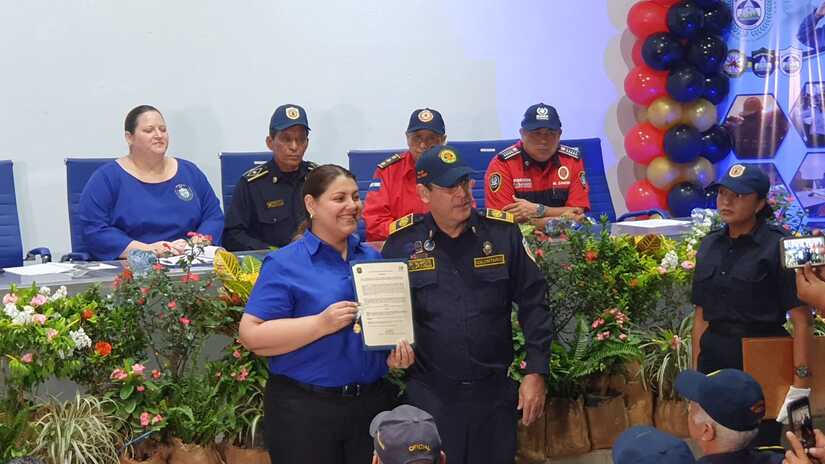 BOMBEROS