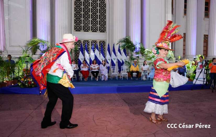 huipil