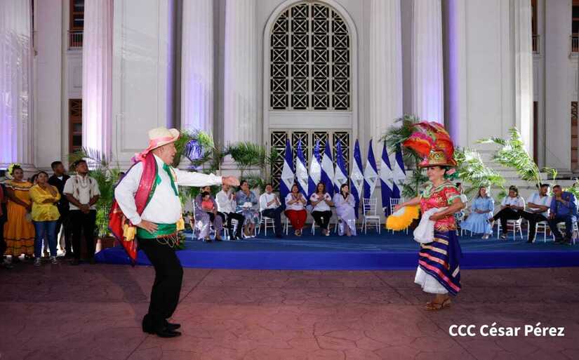 huipil